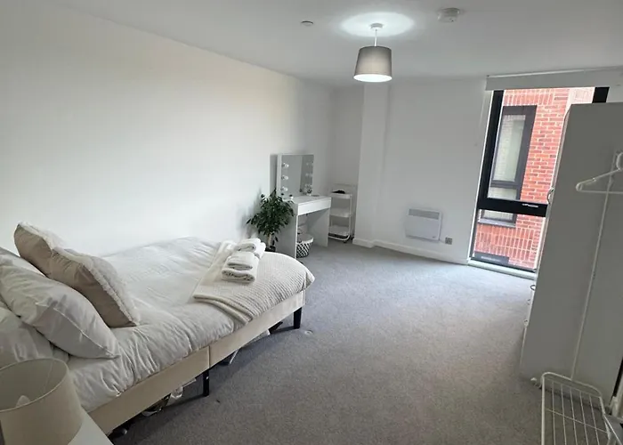 Appartement Centre Cosy With Free Parking & Gym York
