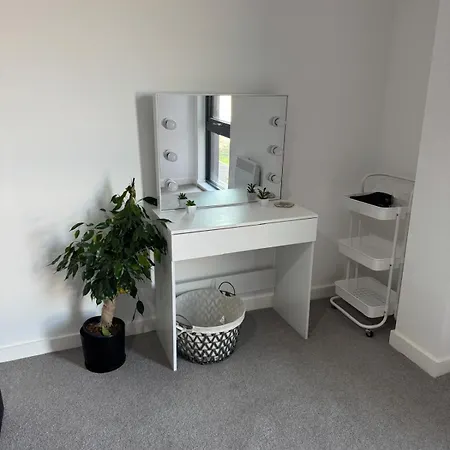 Centre Cosy With Free Parking & Gym Appartamento York